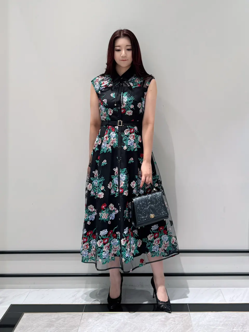 GRACE CONTINENTAL MOMOKO コーディネート画像