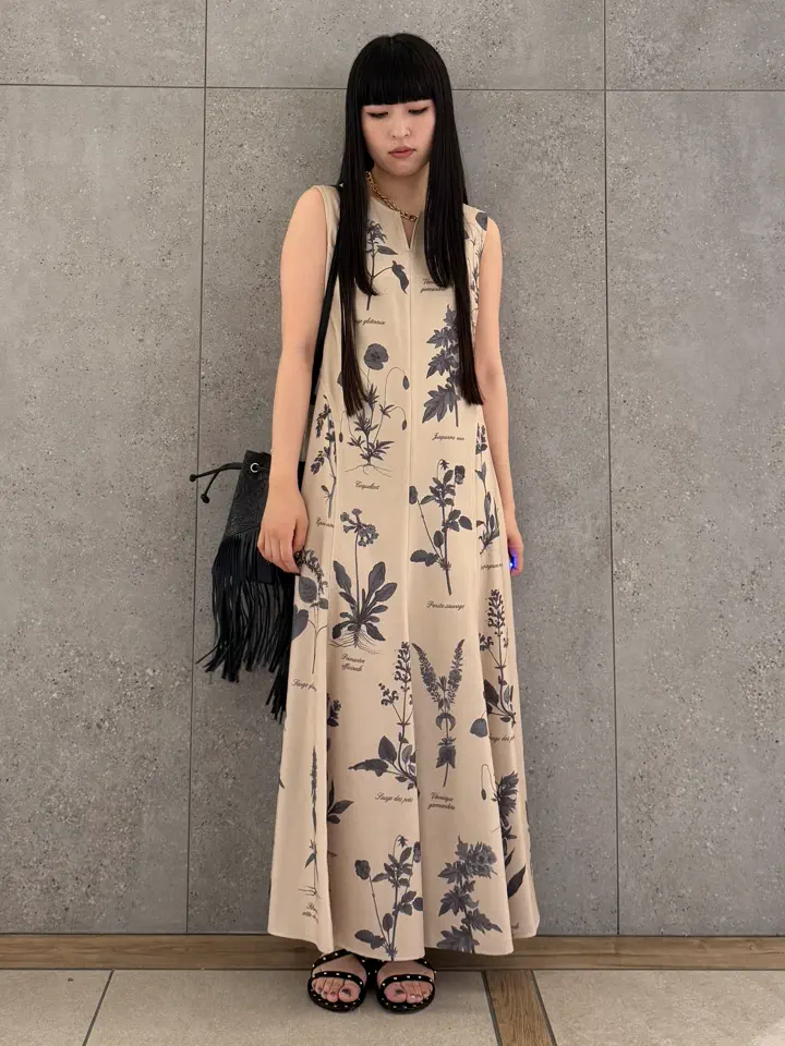 GRACE CONTINENTAL anri コーディネート画像