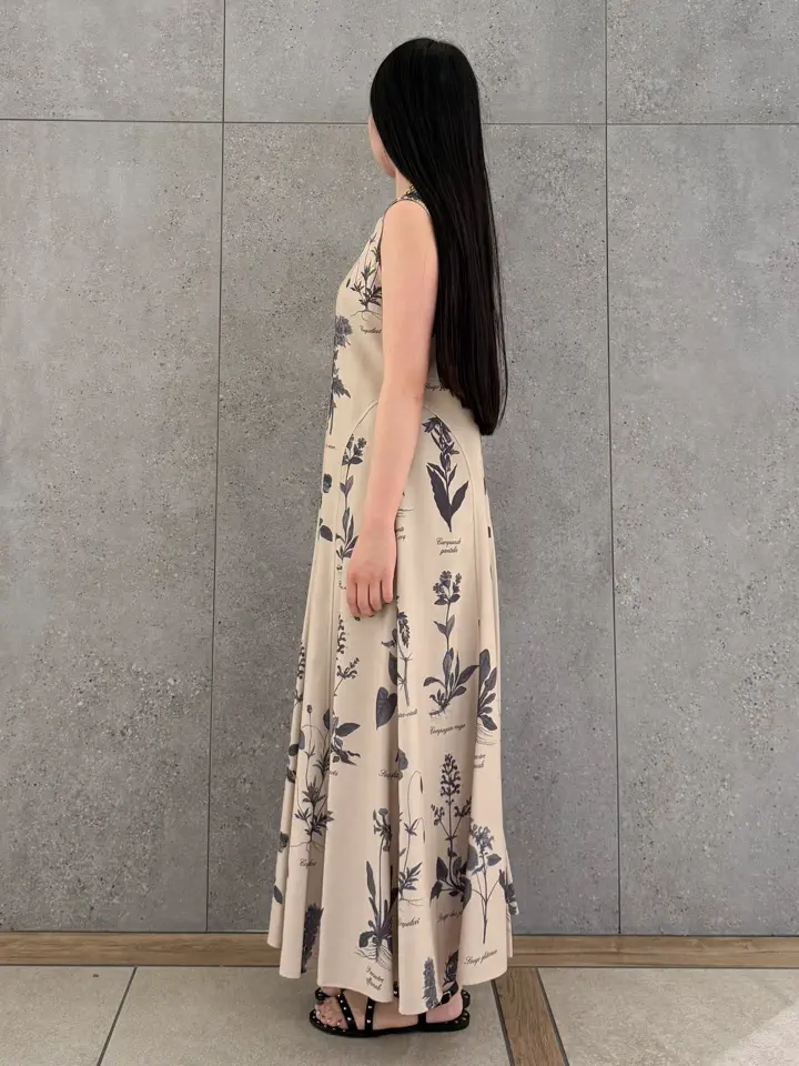 GRACE CONTINENTAL anri コーディネート画像