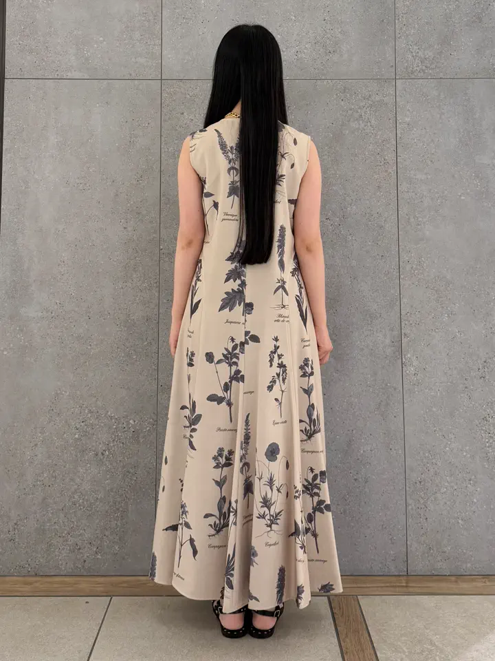 GRACE CONTINENTAL anri コーディネート画像