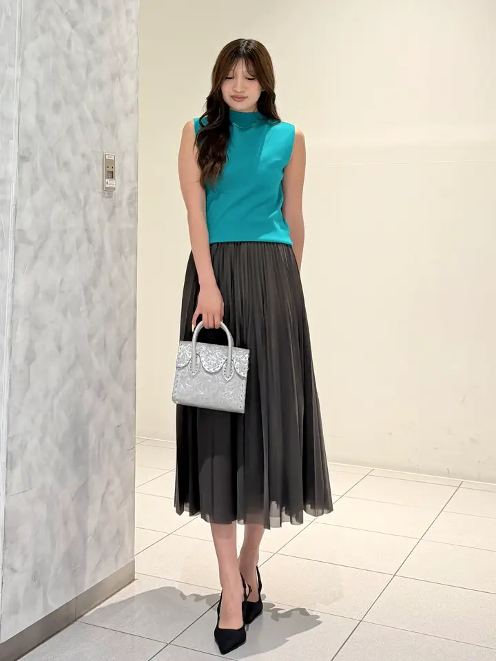 GRACE CONTINENTAL momo コーディネート画像