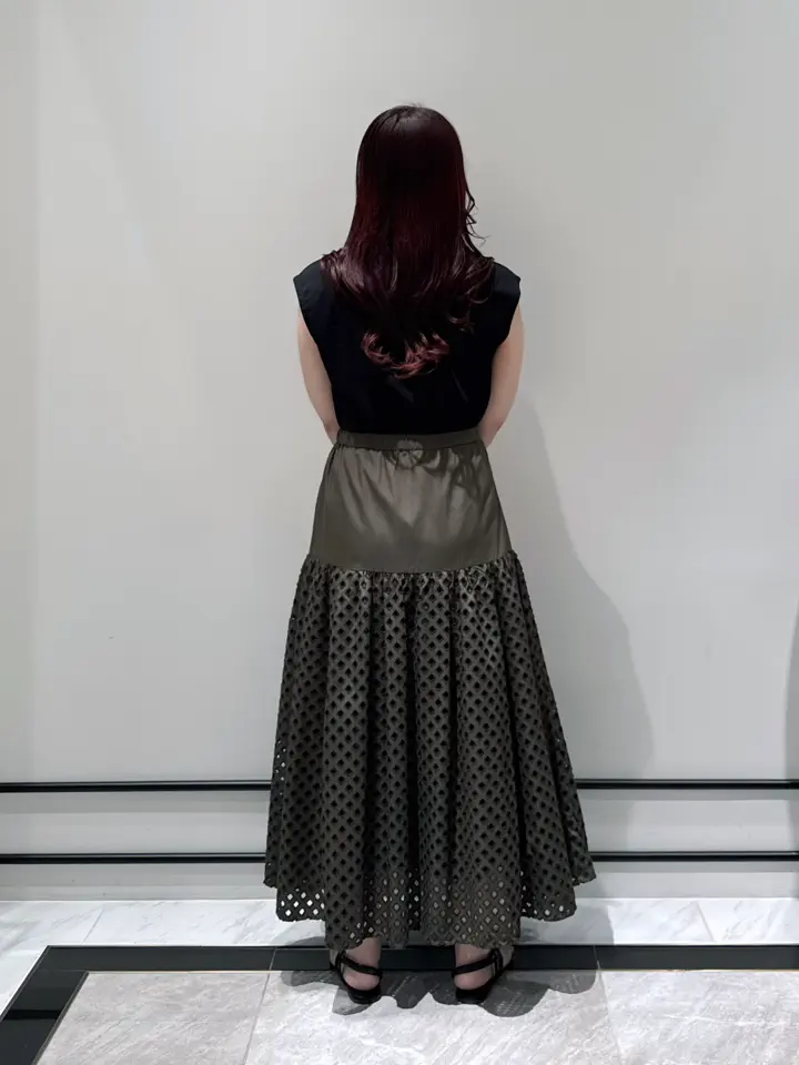GRACE CONTINENTAL MOMOKO コーディネート画像