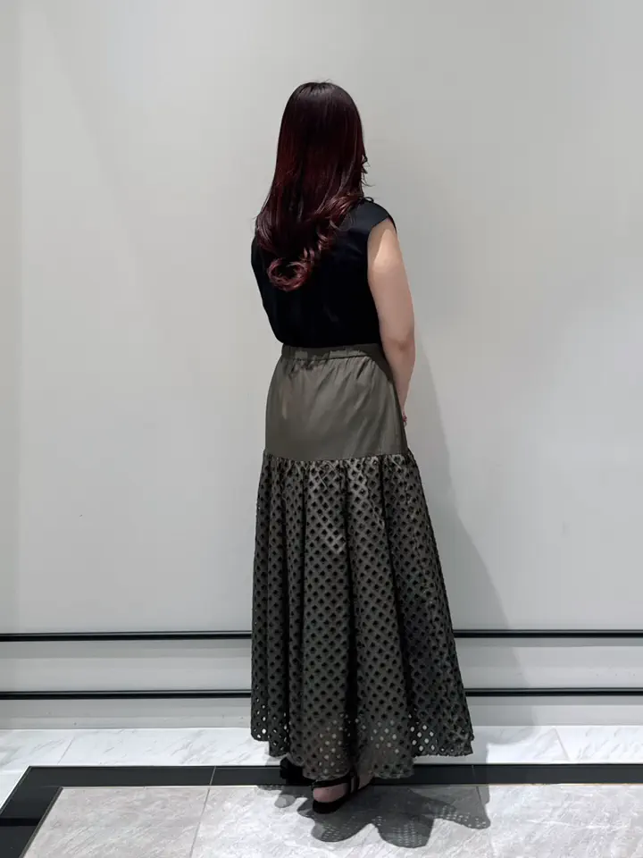 GRACE CONTINENTAL MOMOKO コーディネート画像
