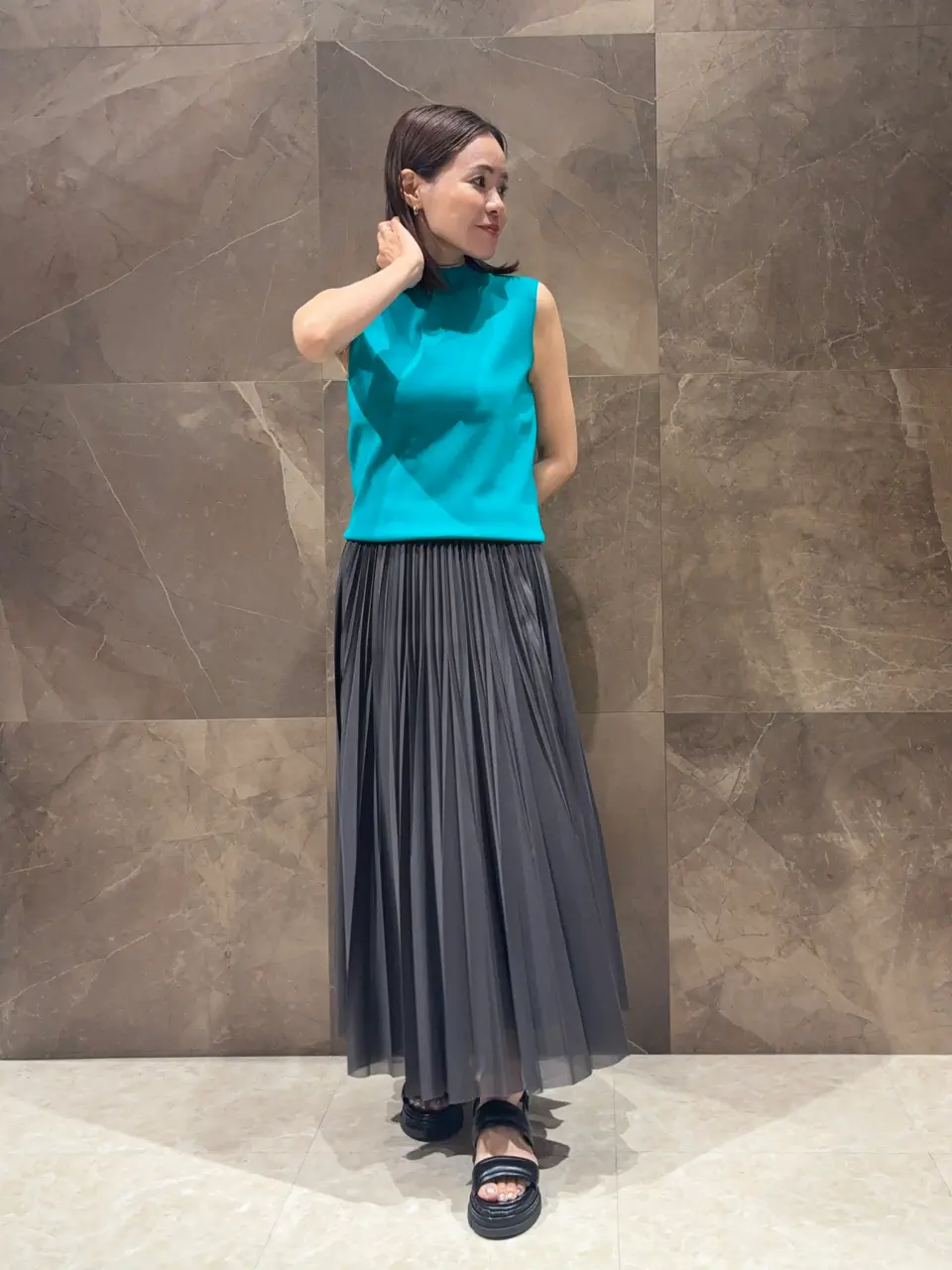  穐山　香織 コーディネート画像