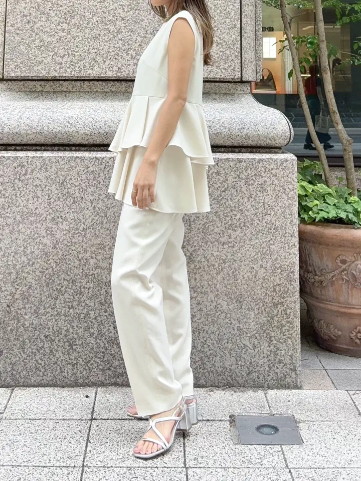 GRACE CONTINENTAL yukimi yonee コーディネート画像