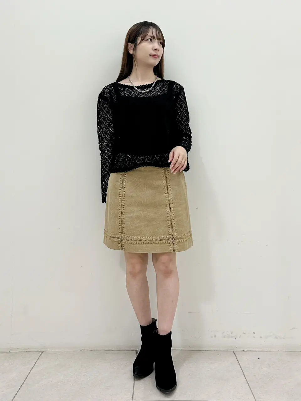  Miu Akamatsu コーディネート画像
