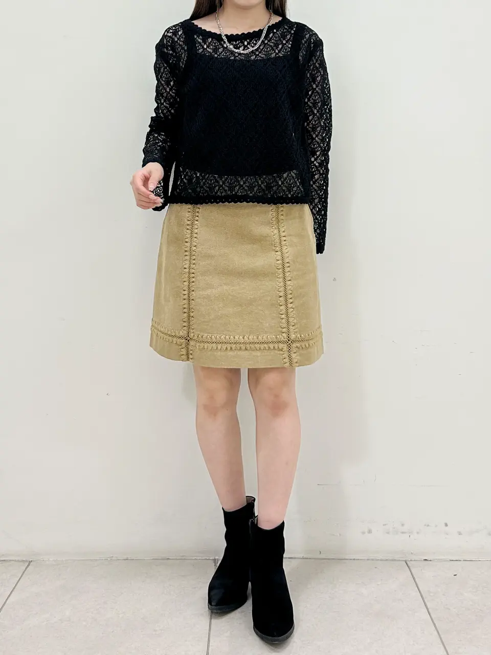 GRACE CONTINENTAL Miu Akamatsu コーディネート画像