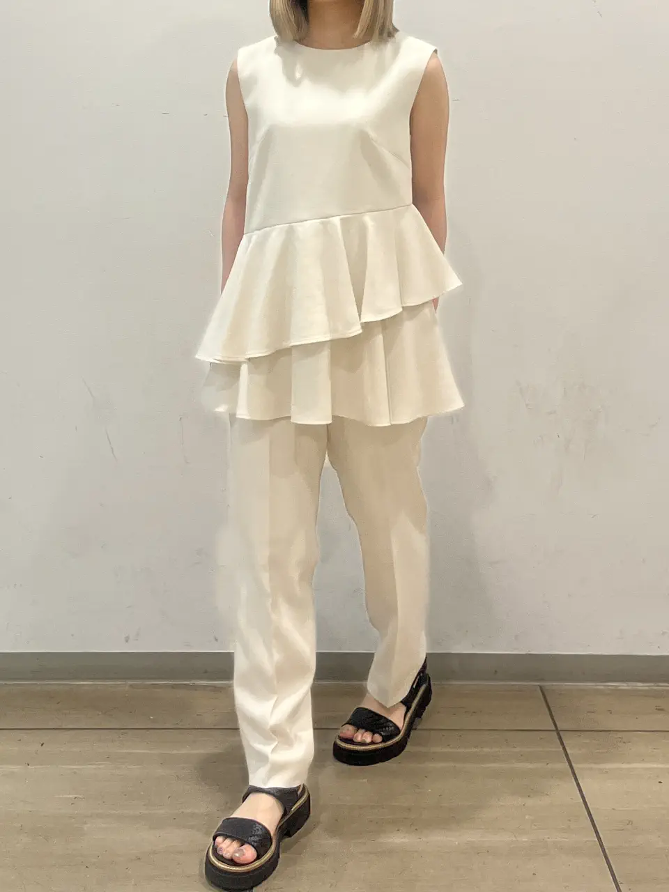 GRACE CONTINENTAL Fujisawa Yuri コーディネート画像