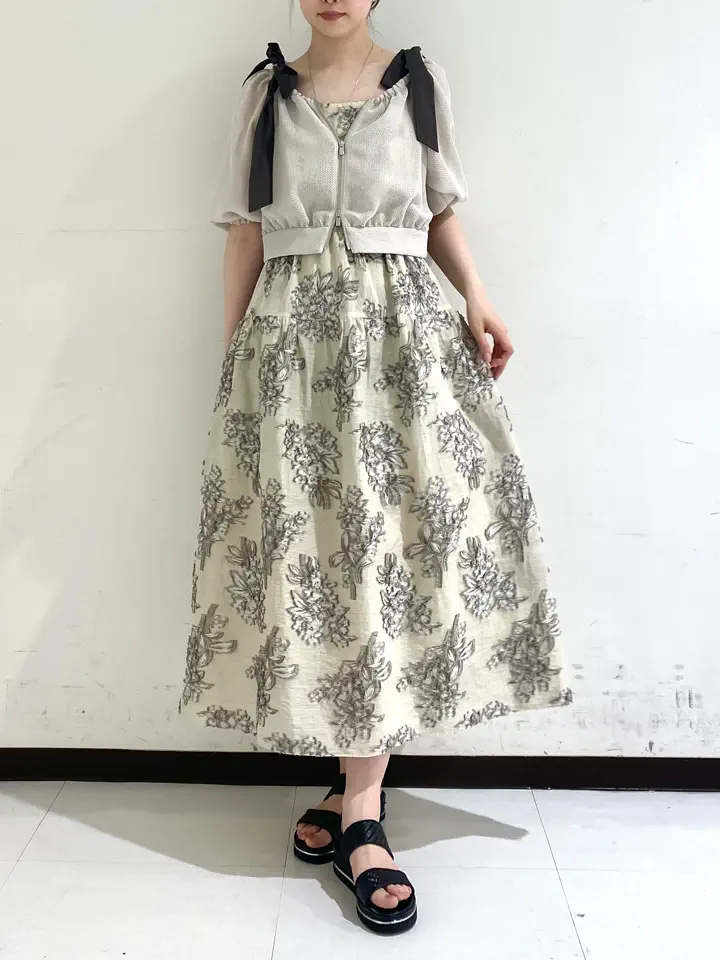 GRACE CONTINENTAL fujii コーディネート画像