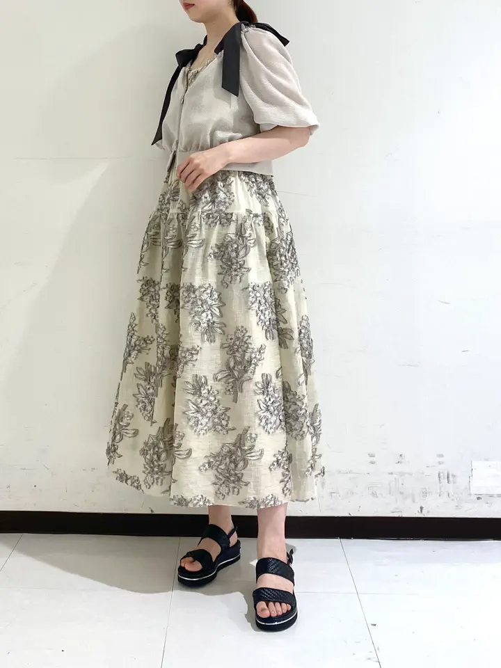 GRACE CONTINENTAL fujii コーディネート画像