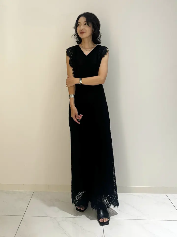 GRACE CONTINENTAL 尾田亜沙美 コーディネート画像