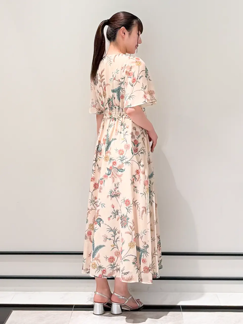 GRACE CONTINENTAL CHISAKO.S コーディネート画像