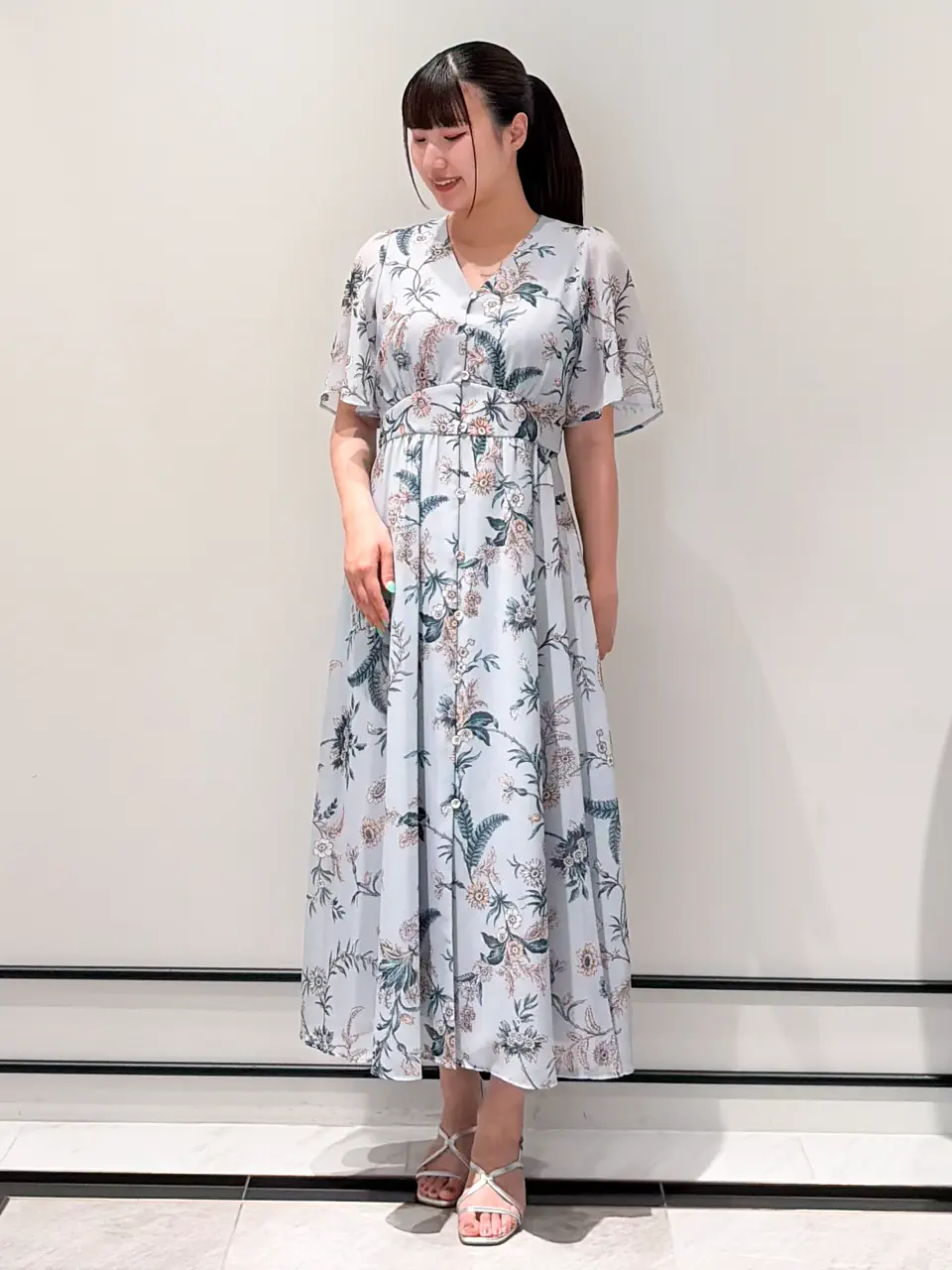 GRACE CONTINENTAL CHISAKO.S コーディネート画像