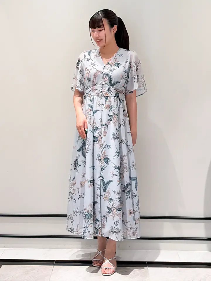 GRACE CONTINENTAL CHISAKO.S コーディネート画像