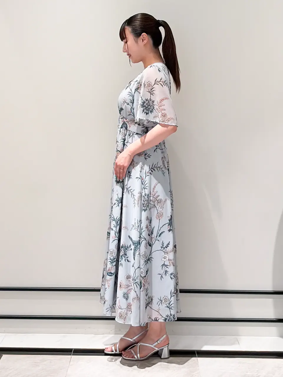 GRACE CONTINENTAL CHISAKO.S コーディネート画像