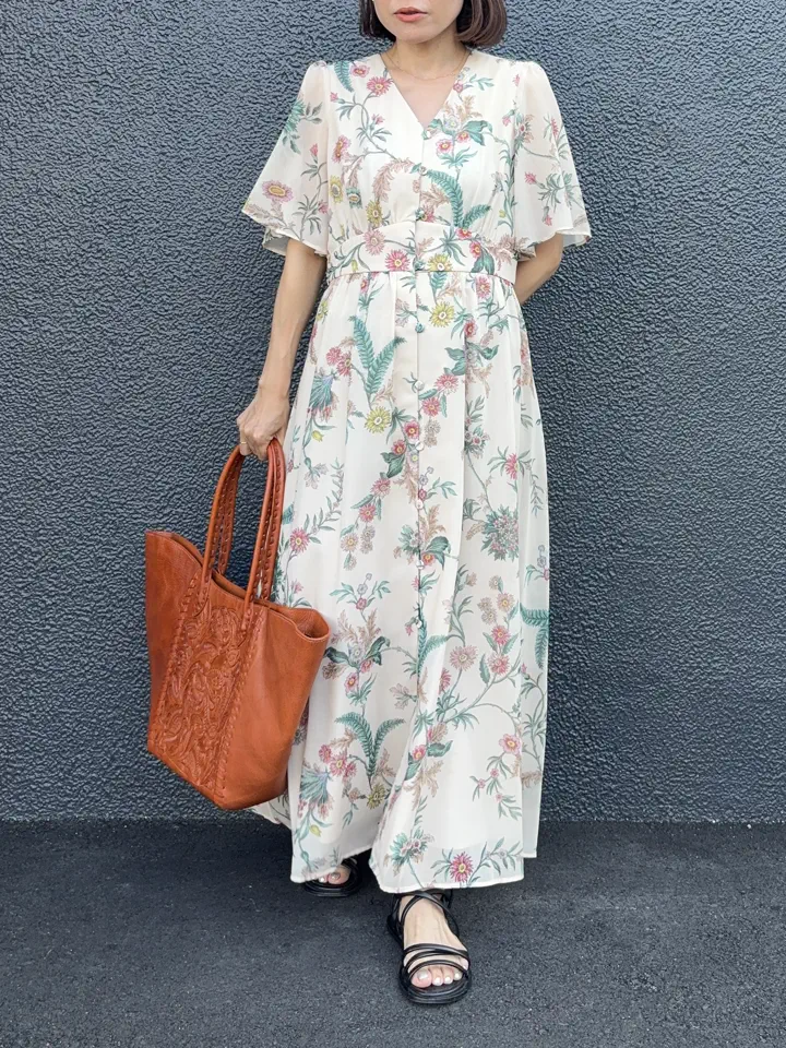 GRACE CONTINENTAL 穐山　香織 コーディネート画像