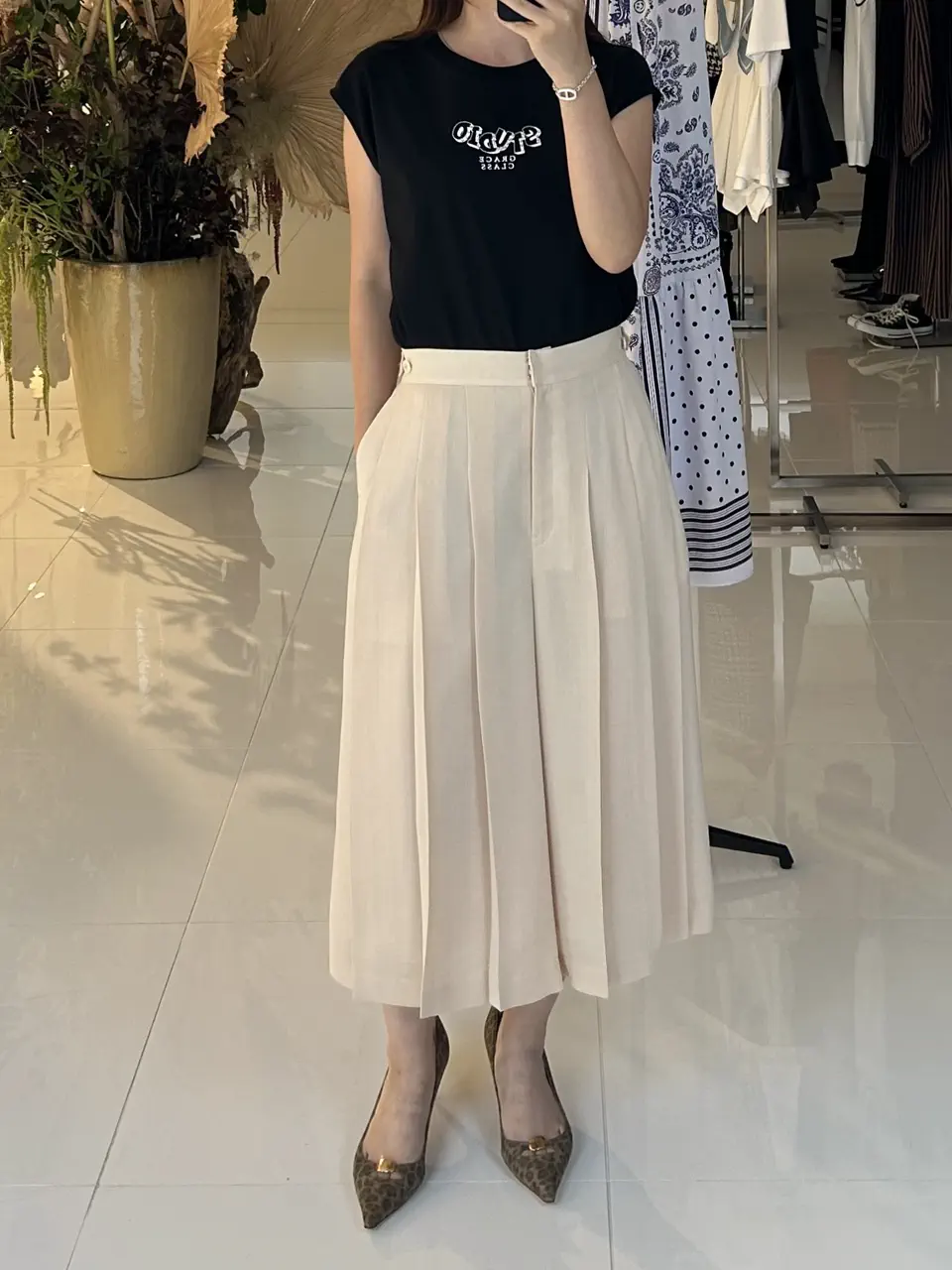GRACE CONTINENTAL 古川温子 コーディネート画像