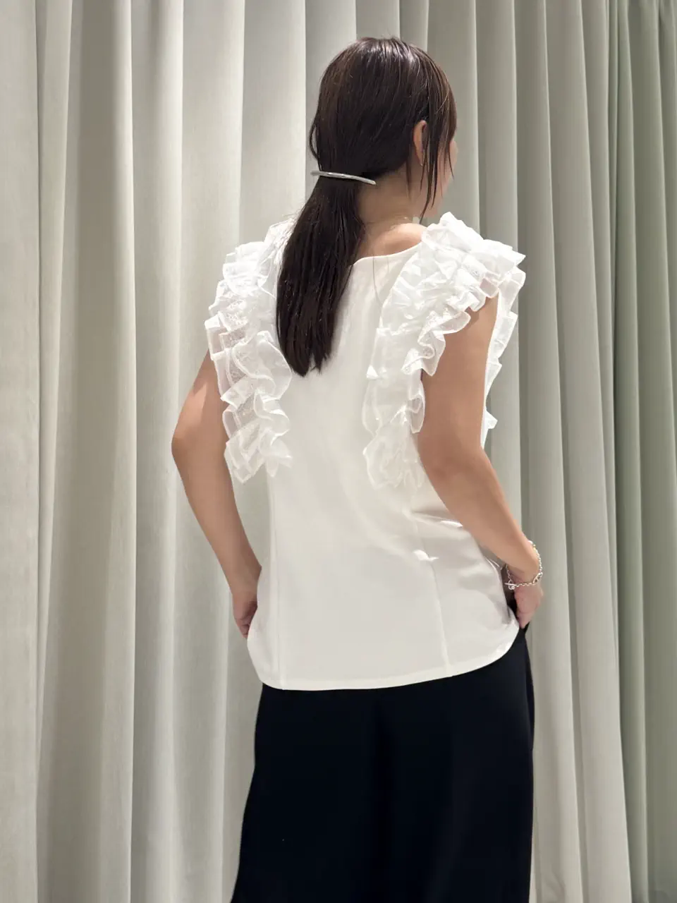GRACE CONTINENTAL 古川温子 コーディネート画像