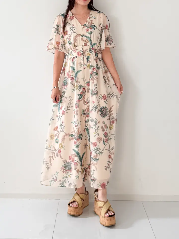 GRACE CONTINENTAL 古川温子 コーディネート画像