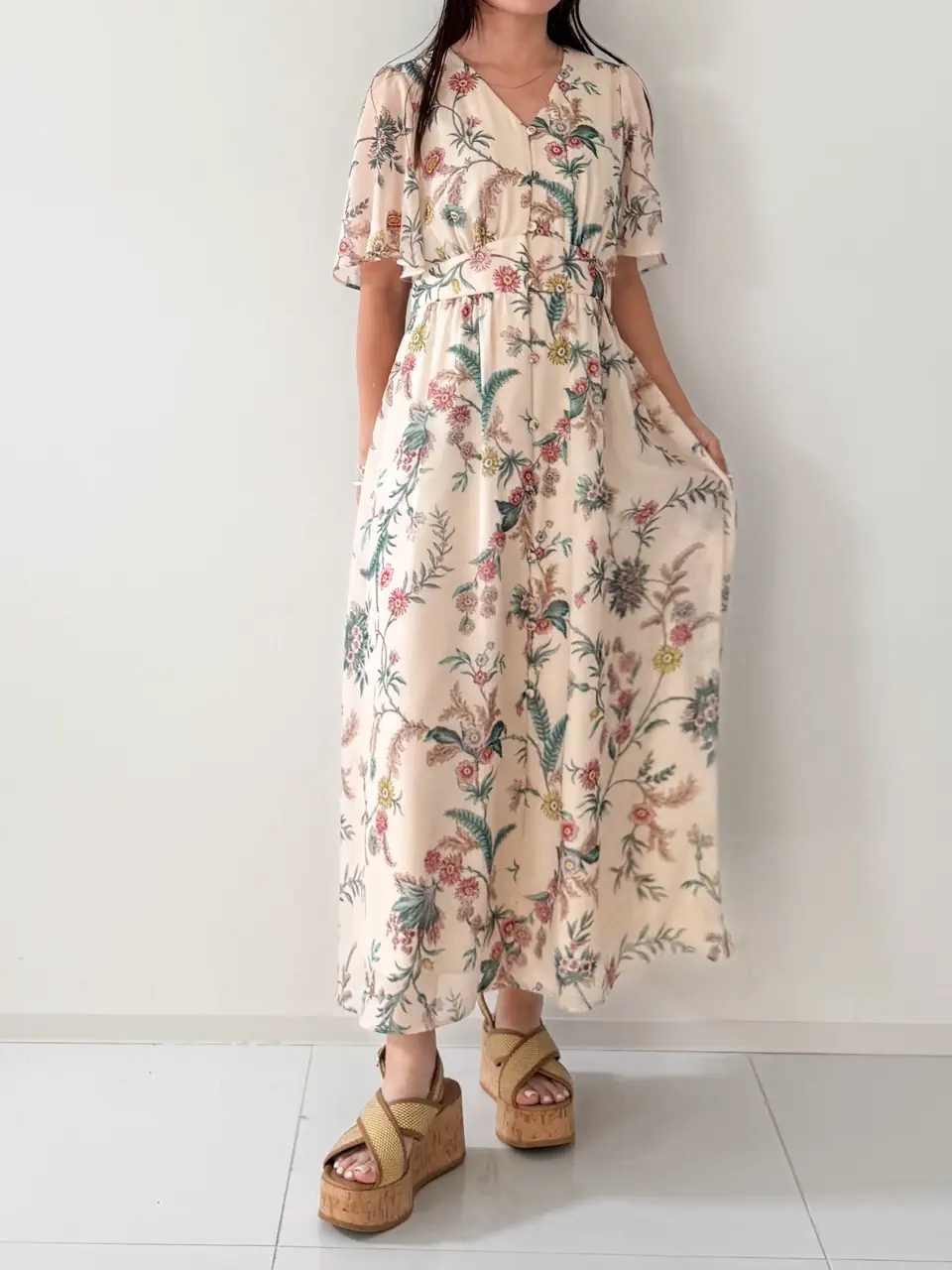 GRACE CONTINENTAL 古川温子 コーディネート画像