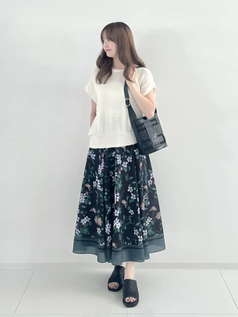  miyuki adachi コーディネート画像