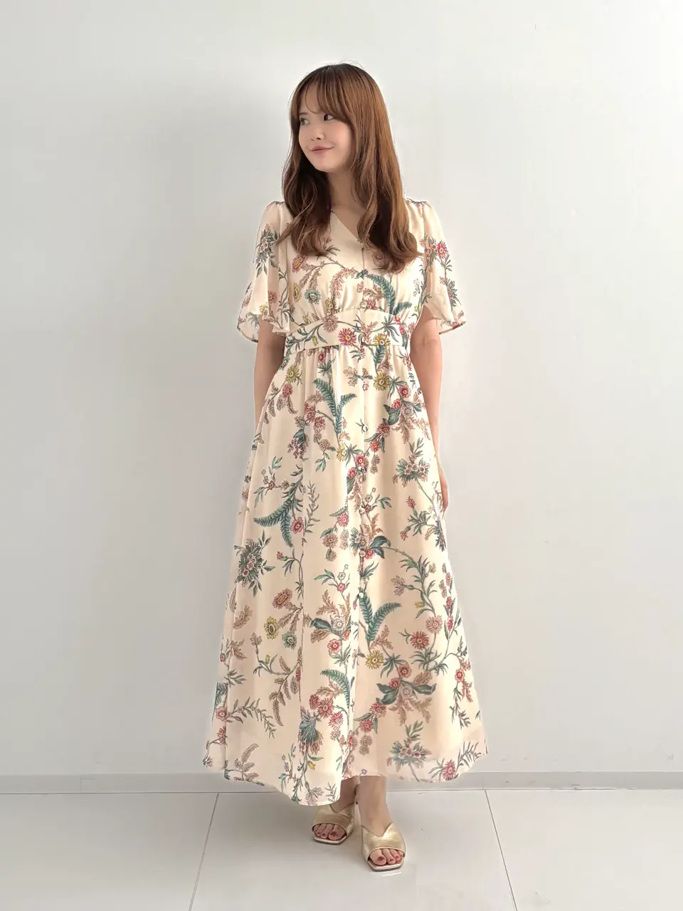 GRACE CONTINENTAL miyuki adachi コーディネート画像