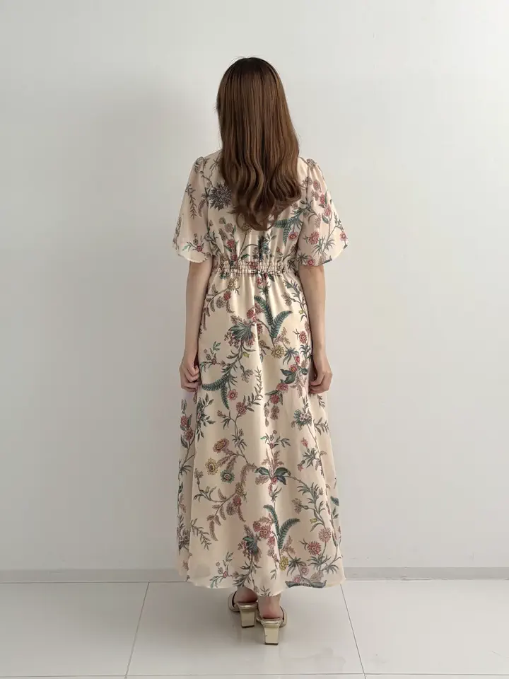 GRACE CONTINENTAL miyuki adachi コーディネート画像