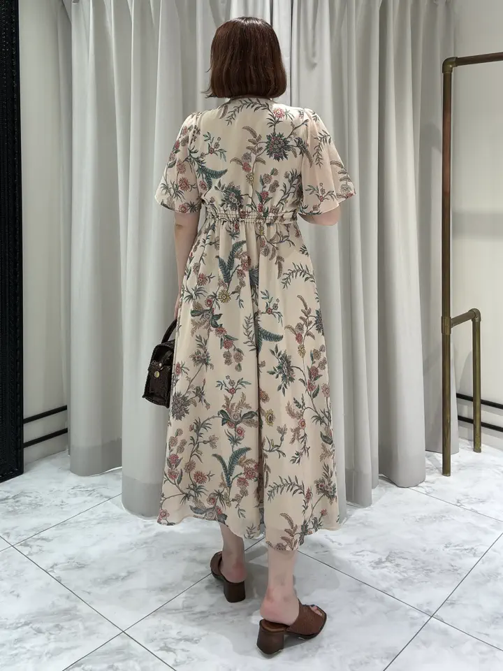 GRACE CONTINENTAL Izumi コーディネート画像
