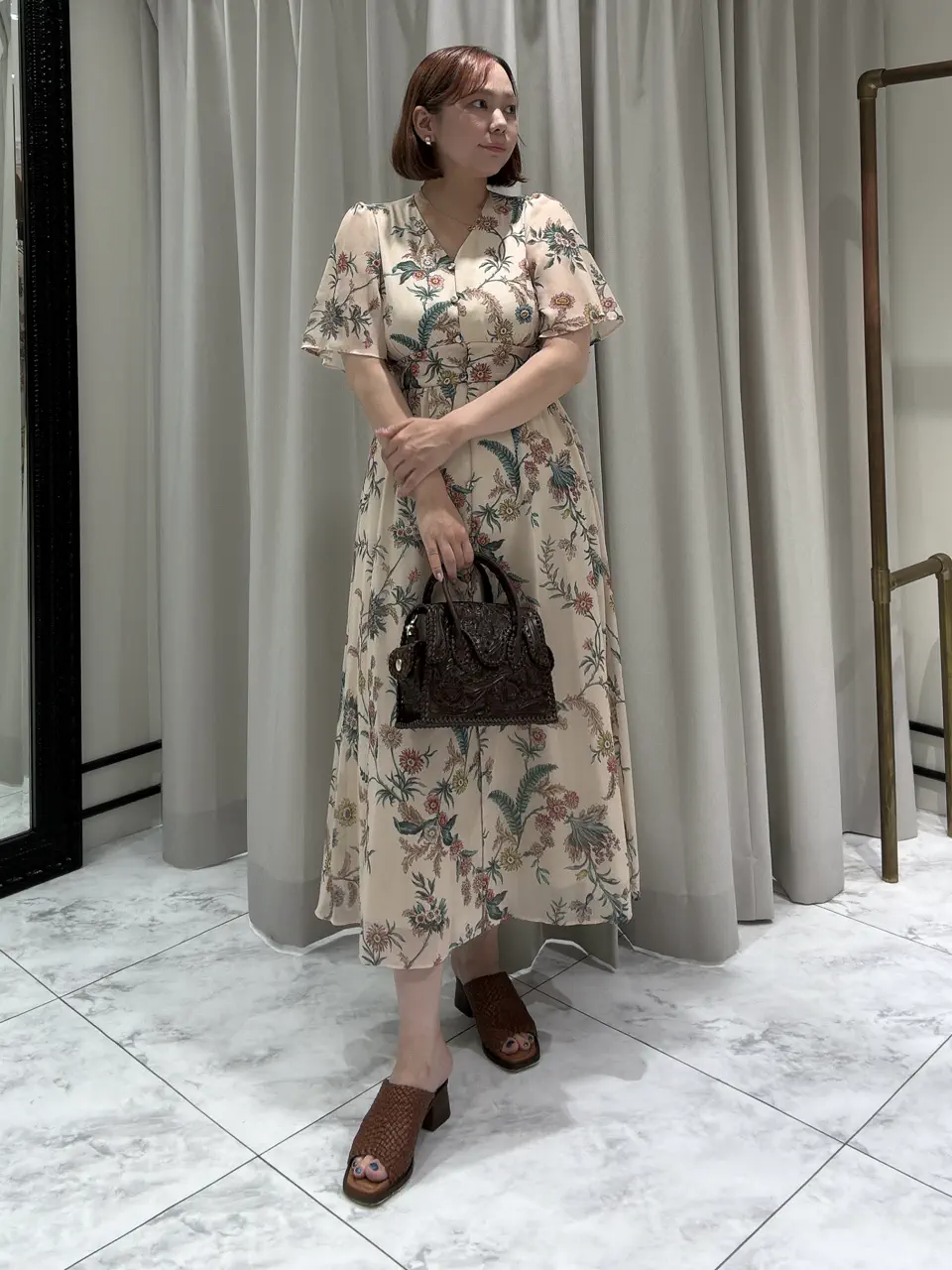 GRACE CONTINENTAL Izumi コーディネート画像