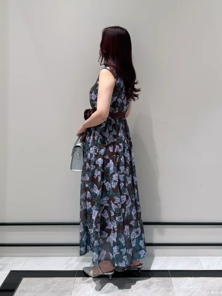 GRACE CONTINENTAL MOMOKO コーディネート画像