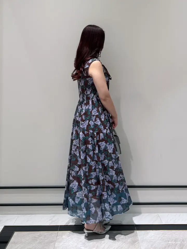 GRACE CONTINENTAL MOMOKO コーディネート画像