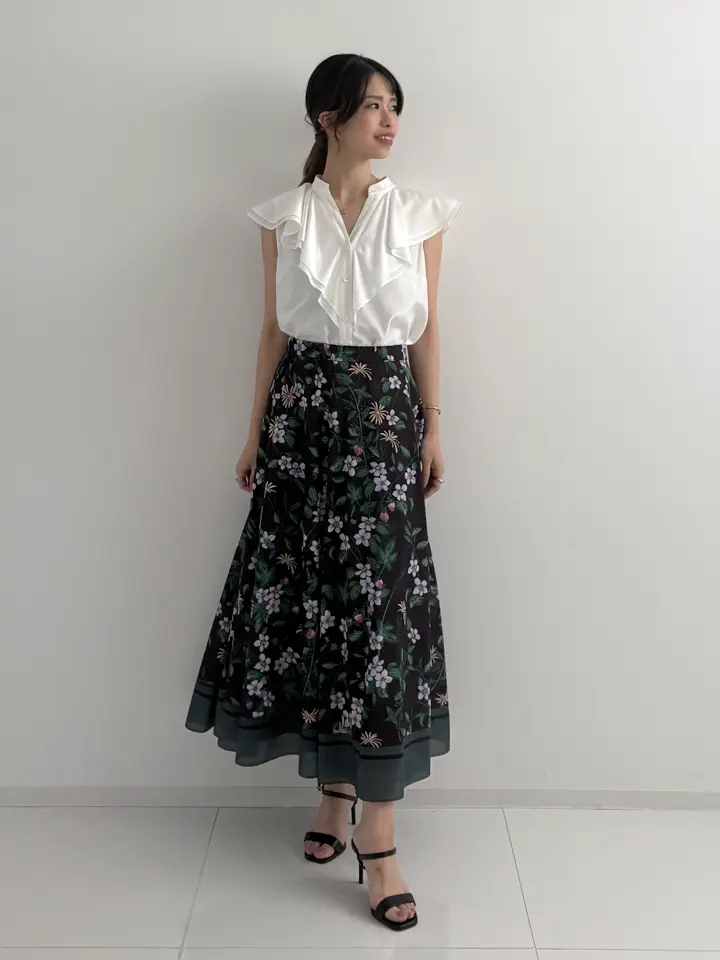 GRACE CONTINENTAL FUKUSHIMA YURIE コーディネート画像
