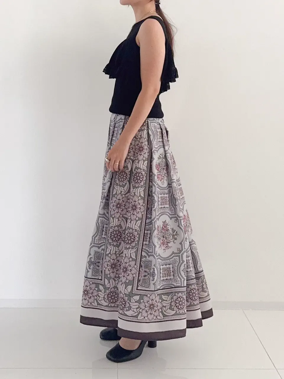 GRACE CONTINENTAL 古川温子 コーディネート画像