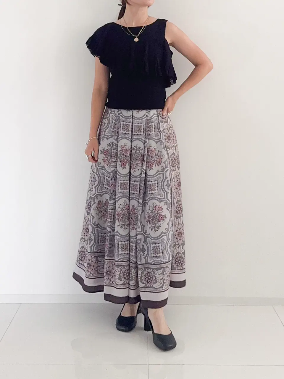 GRACE CONTINENTAL 古川温子 コーディネート画像