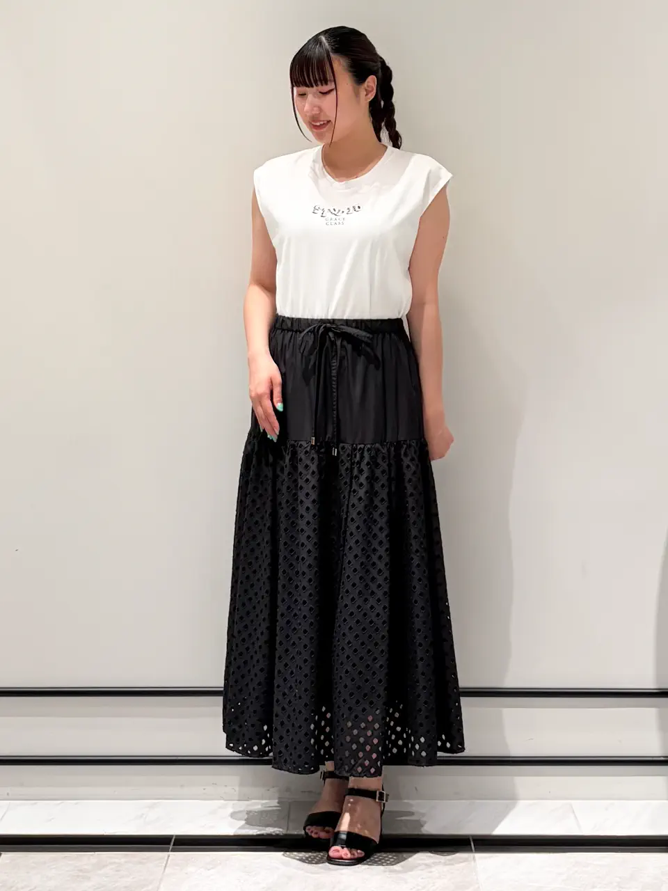 GRACE CONTINENTAL CHISAKO.S コーディネート画像