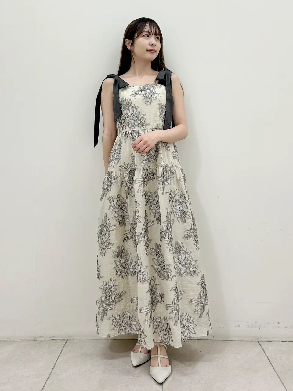  Miu Akamatsu コーディネート画像