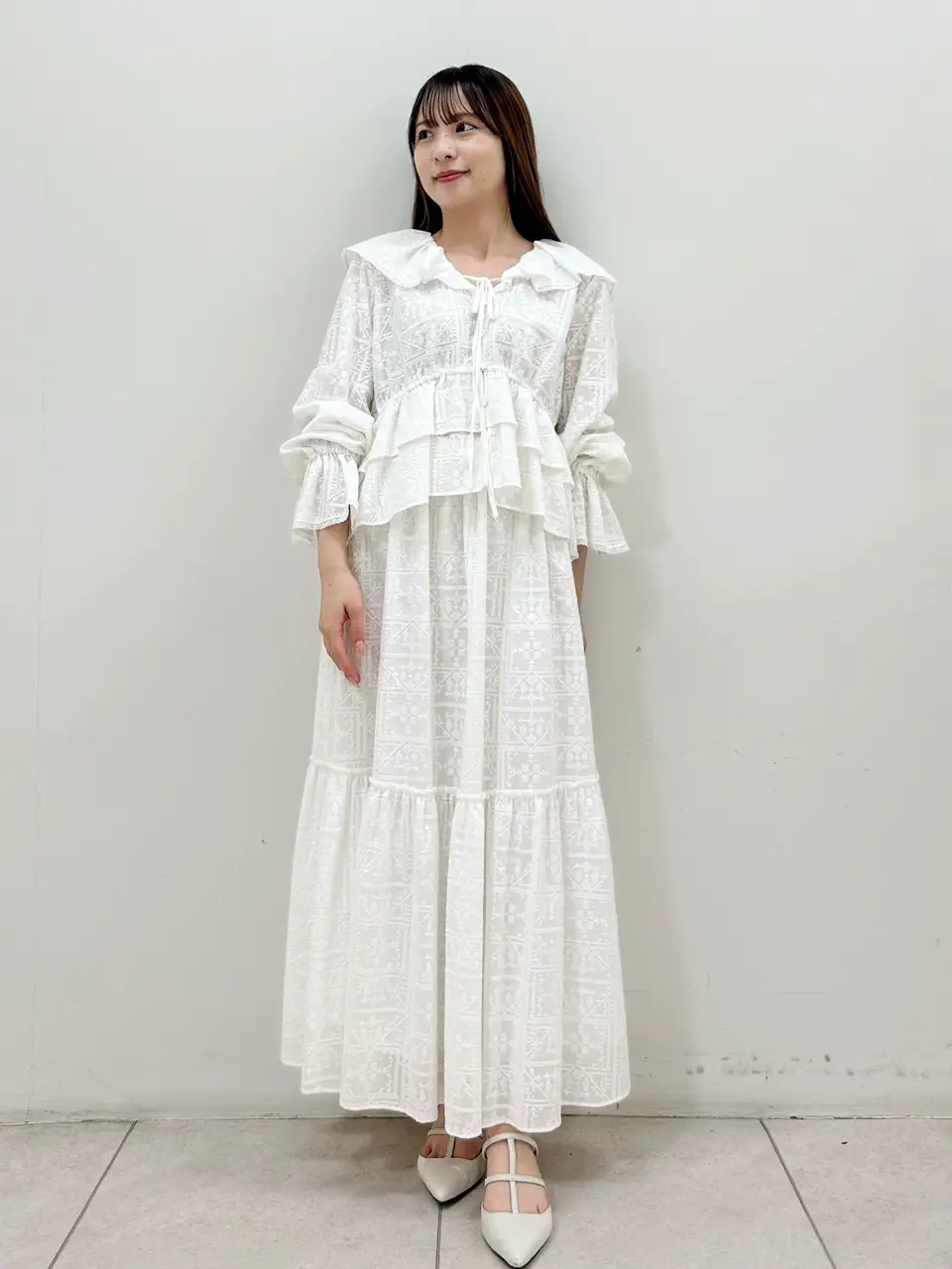  Miu Akamatsu コーディネート画像