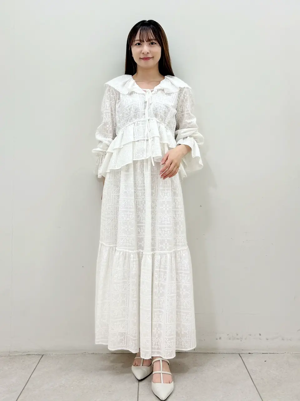 GRACE CONTINENTAL Miu Akamatsu コーディネート画像
