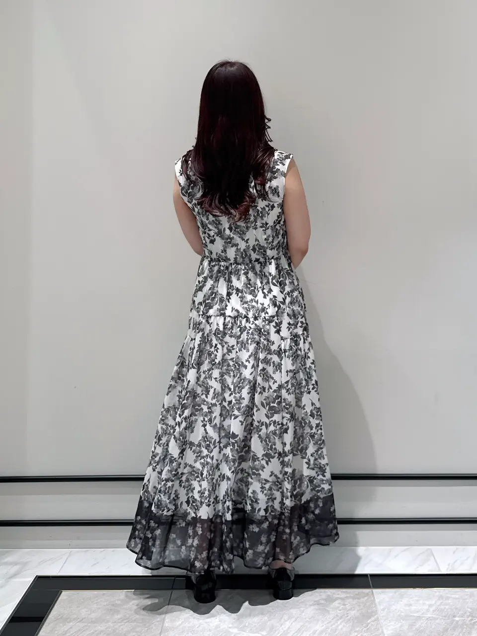 GRACE CONTINENTAL MOMOKO コーディネート画像
