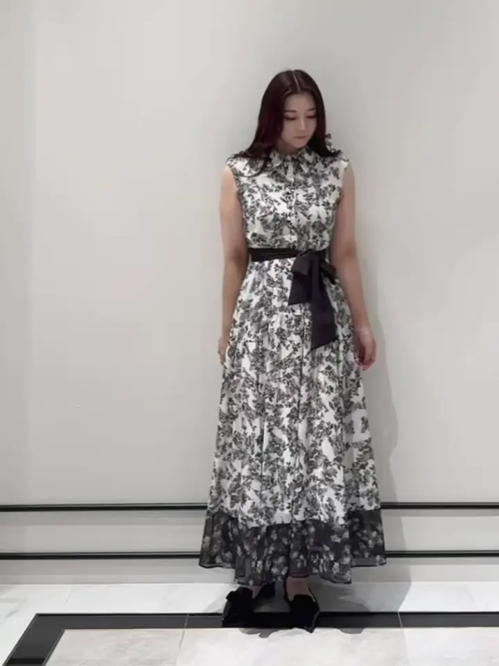 GRACE CONTINENTAL MOMOKO コーディネート画像