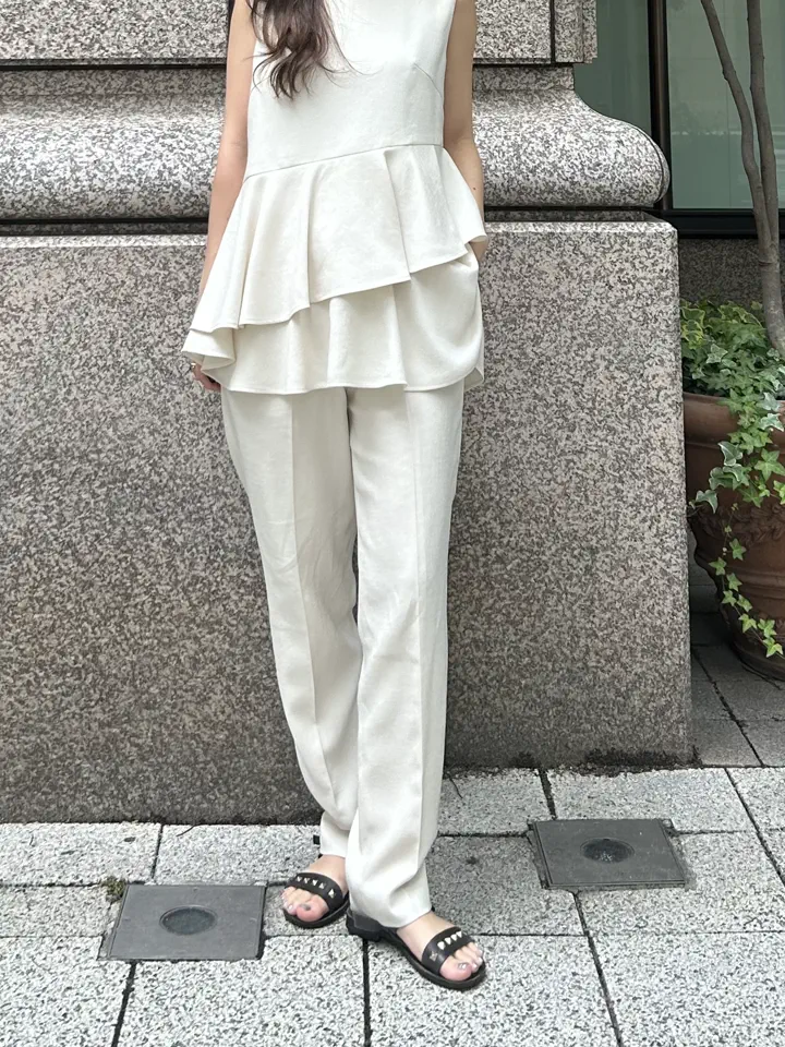 GRACE CONTINENTAL ERINA KATO コーディネート画像