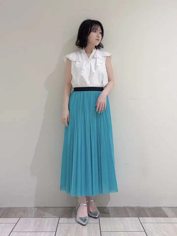 GRACE CONTINENTAL SASAKI コーディネート画像