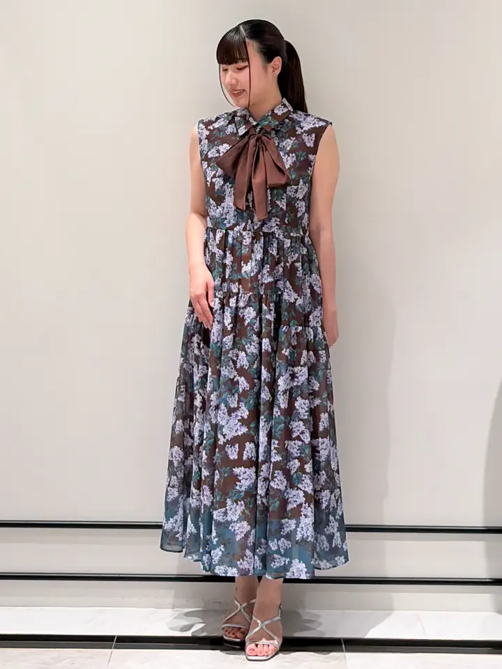 GRACE CONTINENTAL CHISAKO.S コーディネート画像
