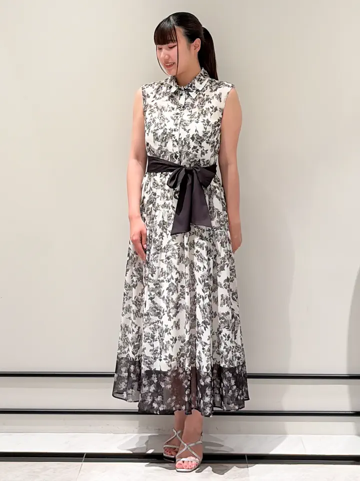 GRACE CONTINENTAL CHISAKO.S コーディネート画像