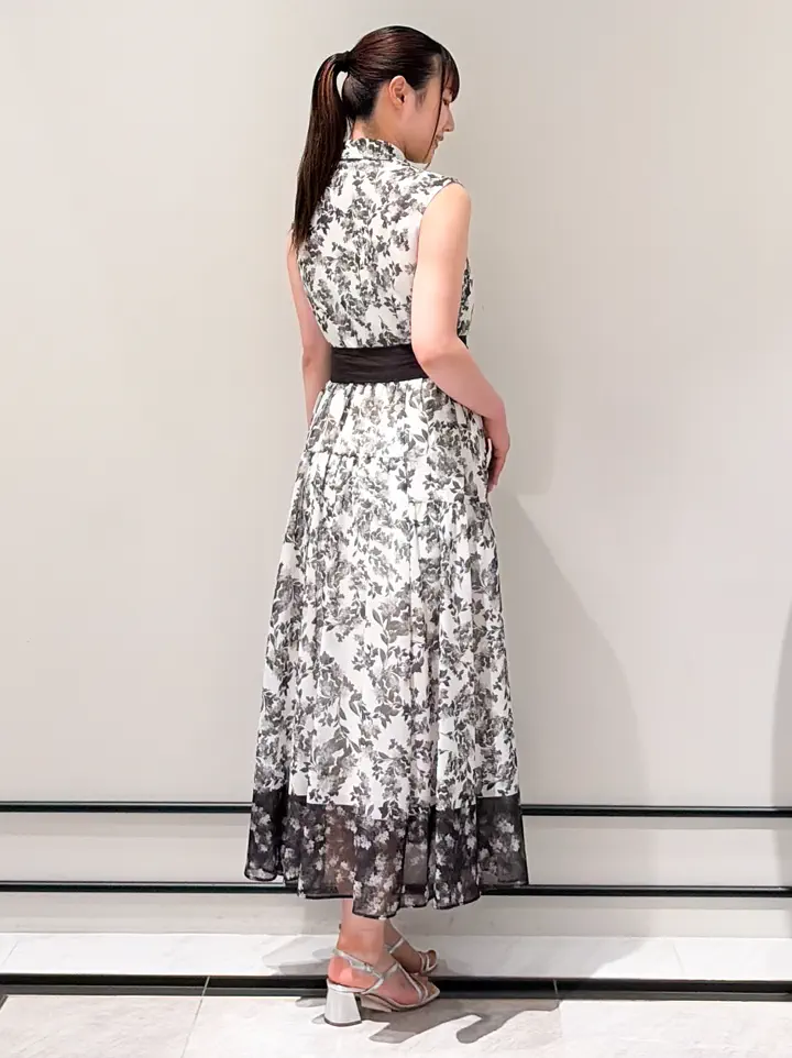 GRACE CONTINENTAL CHISAKO.S コーディネート画像