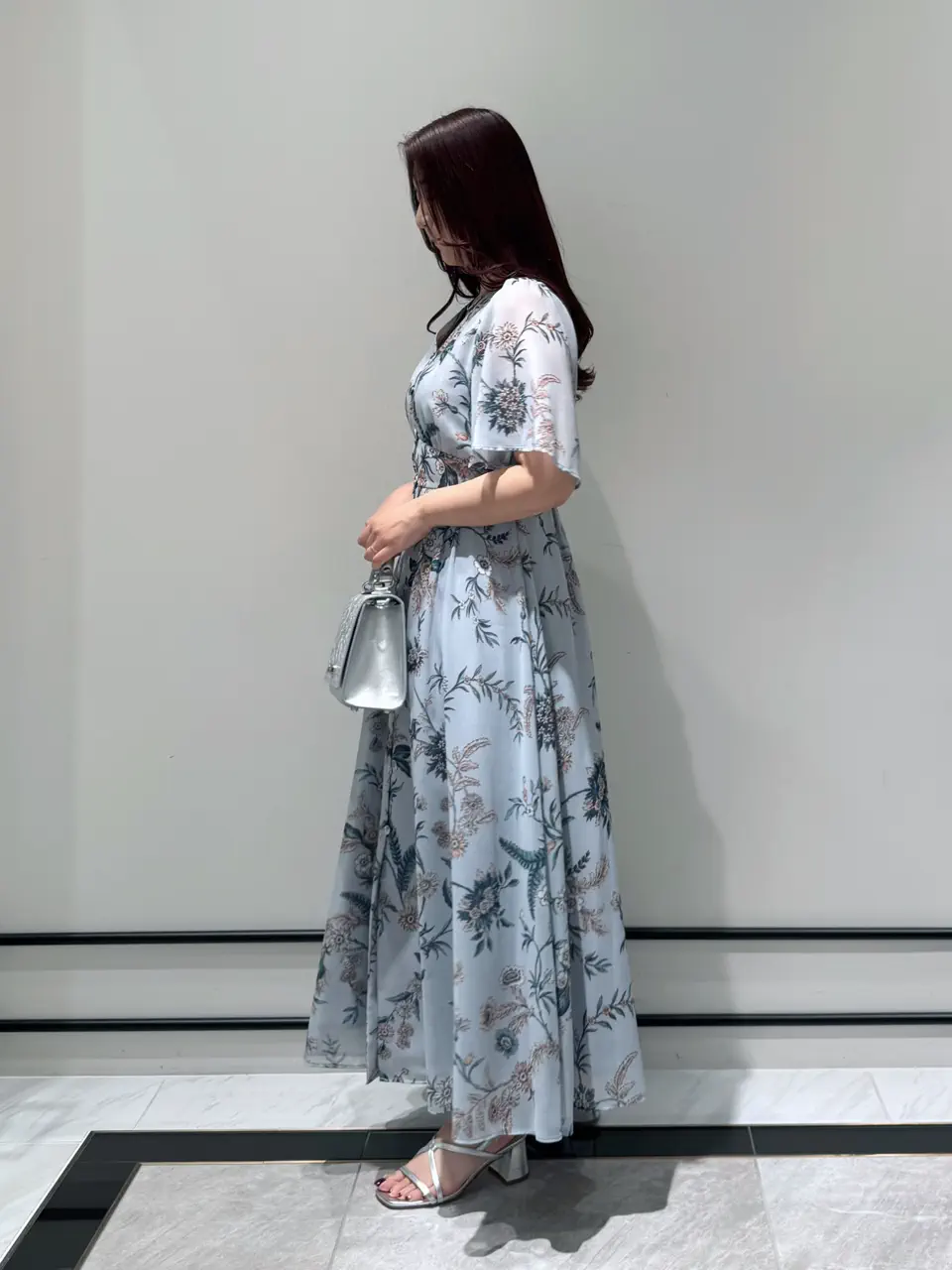 GRACE CONTINENTAL MOMOKO コーディネート画像