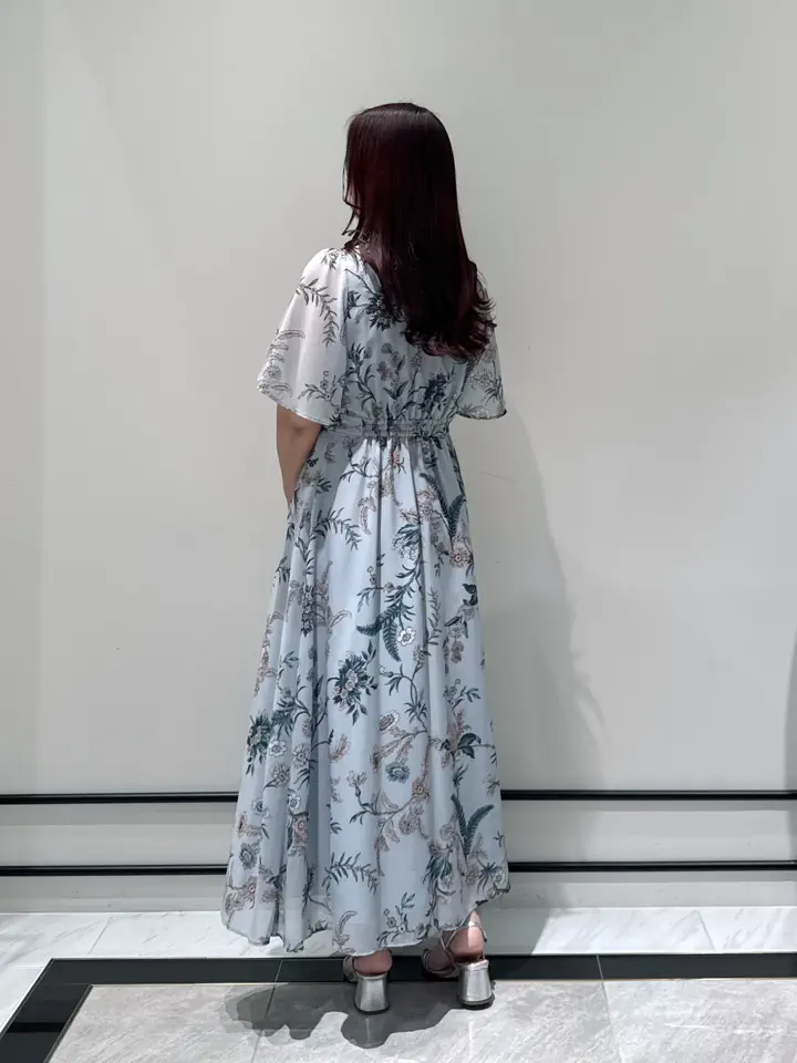 GRACE CONTINENTAL MOMOKO コーディネート画像