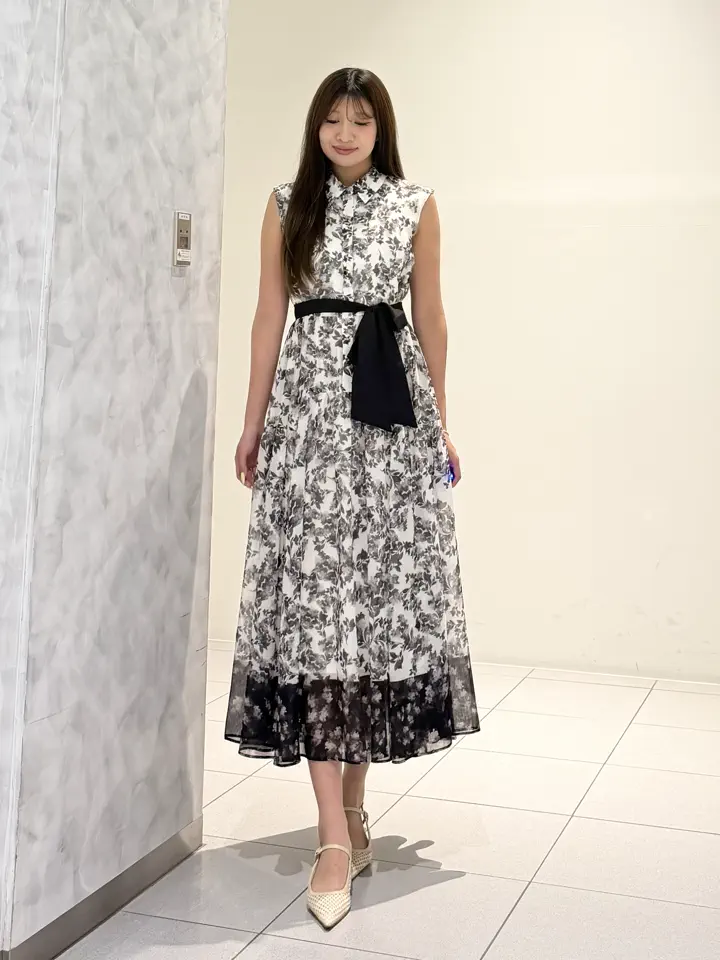 GRACE CONTINENTAL momo コーディネート画像