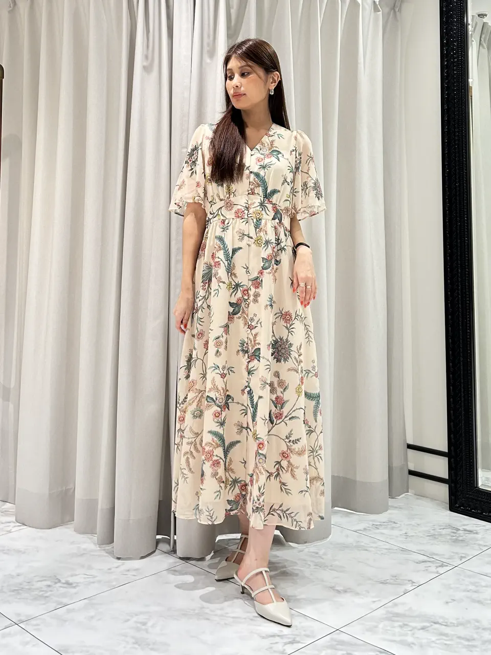 GRACE CONTINENTAL 志田　悠 コーディネート画像