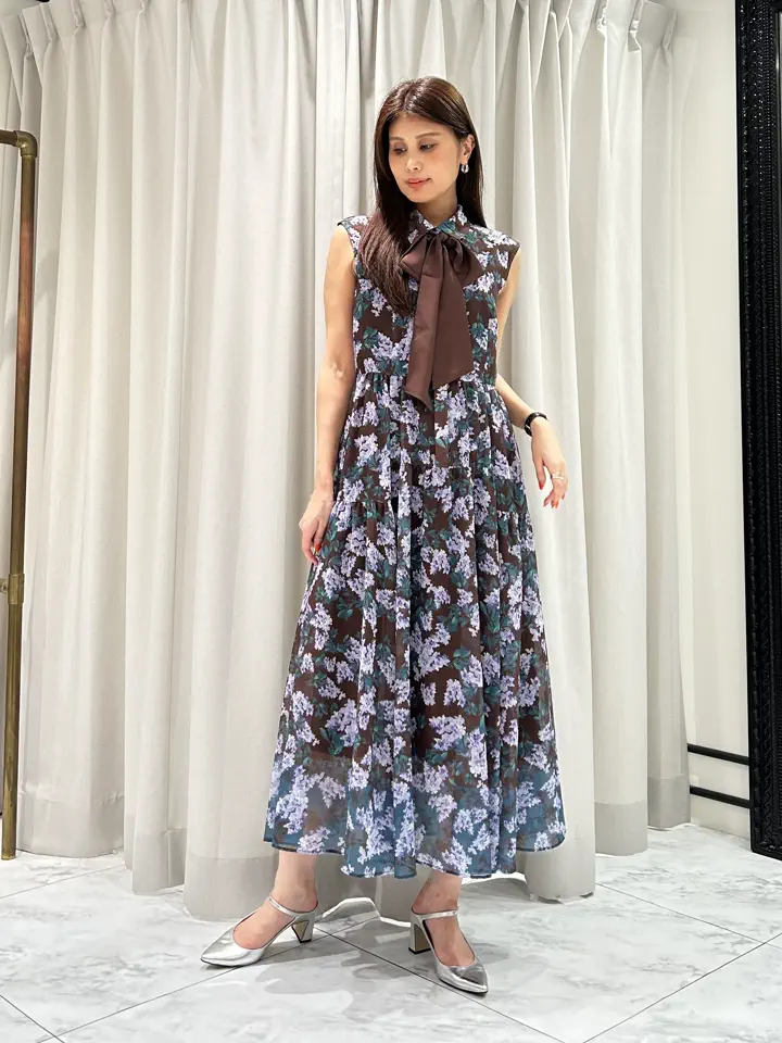 GRACE CONTINENTAL 志田　悠 コーディネート画像